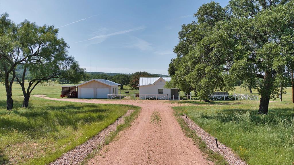 754 Ischar Street Mason, TX 76856 - Photo 3 of 38