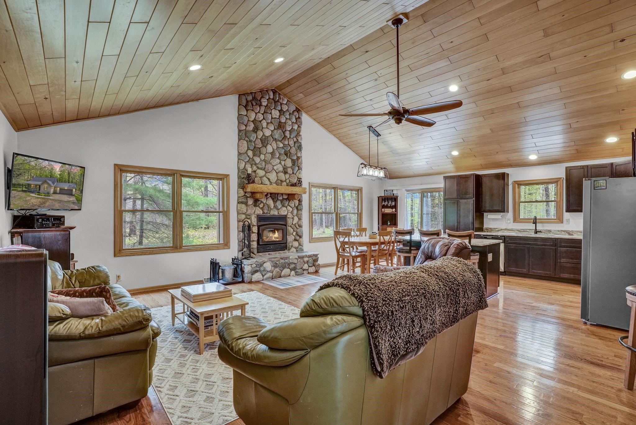 2560 South 25 Road Boon, MI 49618 - Photo 7 of 80