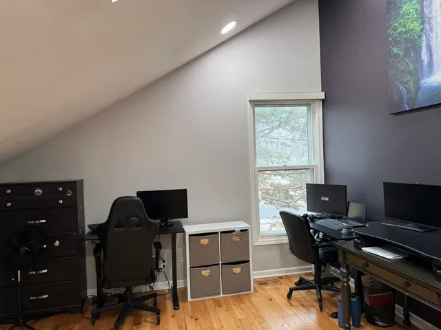 $2,200 | 1 South Stonington Drive, Unit 141, Palatine, IL 60074