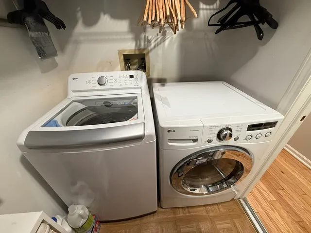 $2,200 | 1 South Stonington Drive, Unit 141, Palatine, IL 60074