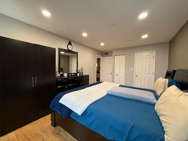 $2,200 | 1 South Stonington Drive, Unit 141, Palatine, IL 60074