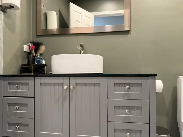 $2,200 | 1 South Stonington Drive, Unit 141, Palatine, IL 60074