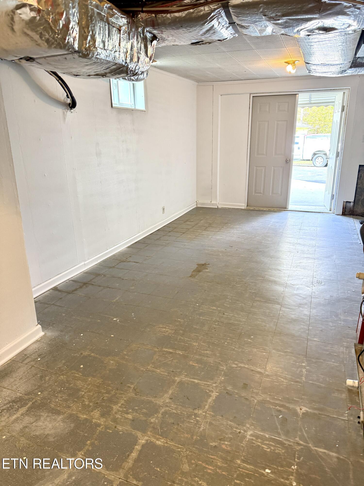 3415 Hackberry Road Knoxville, TN 37931 - Photo 20 of 31 IMG_0688