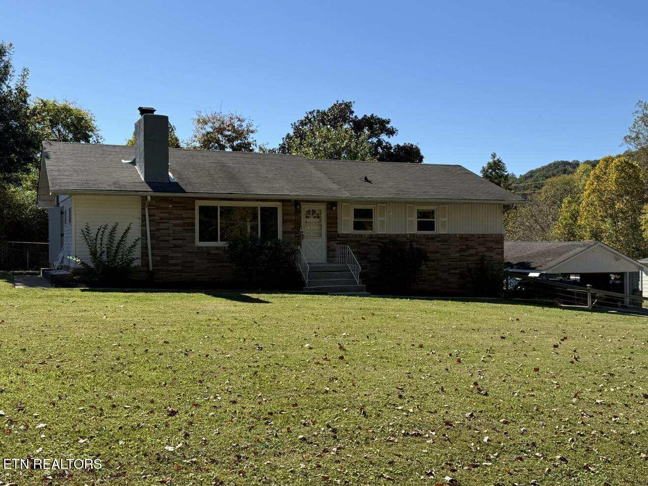 3415 Hackberry Road Knoxville, TN 37931 - Photo 2 of 31 Front View