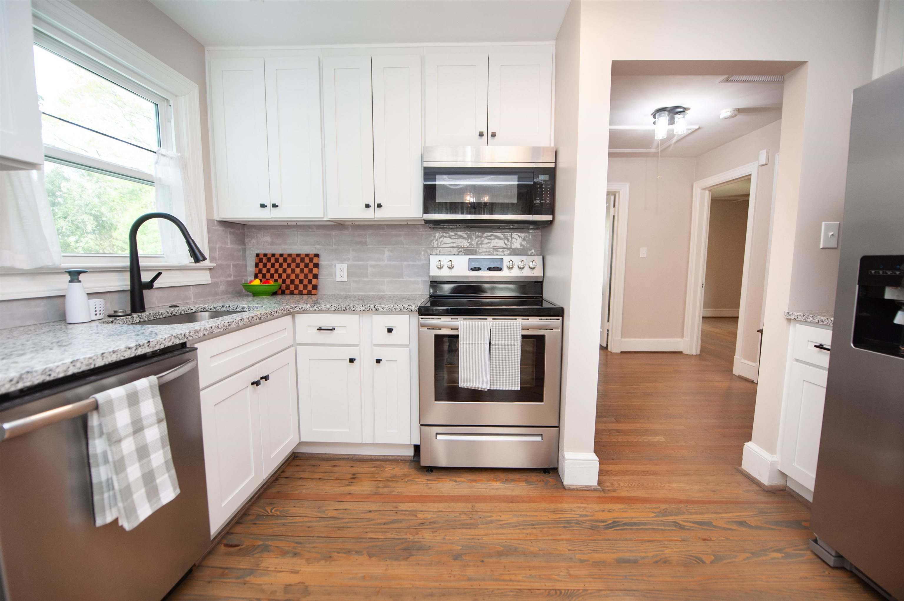114 White Oak Road Spartanburg, SC 29301 - Photo 11 of 46