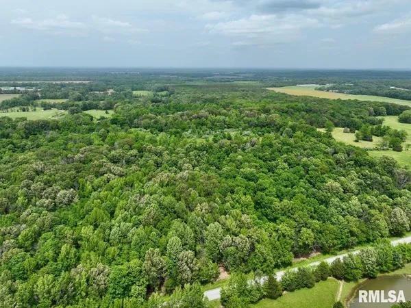 $40,370 | 3 Battleford Road, Stonefort, IL 62987