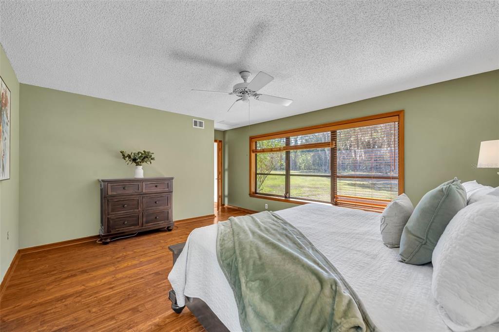 495 1st Street Geneva, FL 32732 - Photo 15 of 41