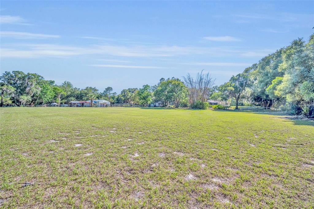 495 1st Street Geneva, FL 32732 - Photo 32 of 41