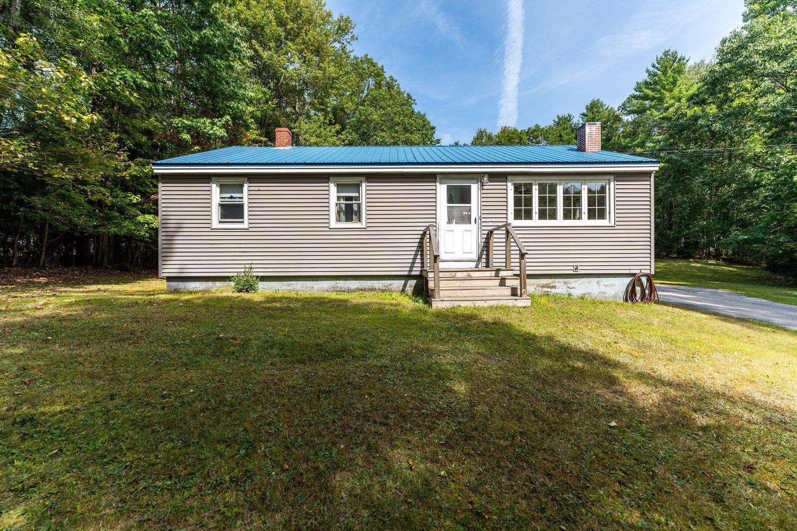 31 Sequoia Drive Freeport, ME 04032 - Photo 16 of 18 31 Sequoia straight front