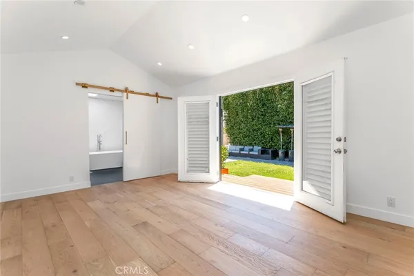 $9,500 | 1444 Stearns Drive, Los Angeles, CA 90035