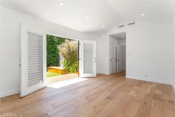 $9,500 | 1444 Stearns Drive, Los Angeles, CA 90035