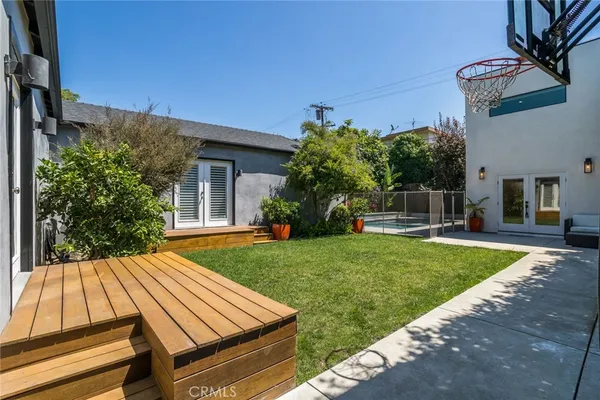 $9,500 | 1444 Stearns Drive, Los Angeles, CA 90035