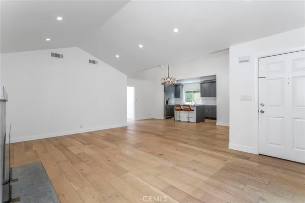 $9,500 | 1444 Stearns Drive, Los Angeles, CA 90035
