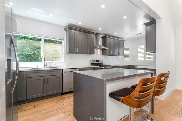 $9,500 | 1444 Stearns Drive, Los Angeles, CA 90035