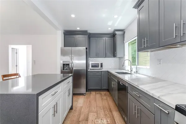 $9,500 | 1444 Stearns Drive, Los Angeles, CA 90035