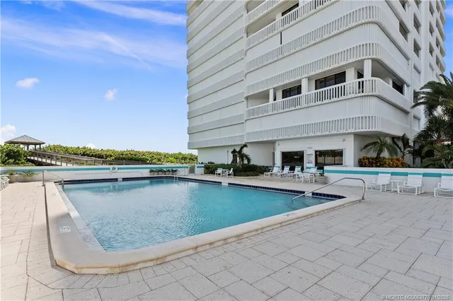 $5,500 | 9960 South Ocean Drive, Unit PH 4, Jensen Beach, FL 34957