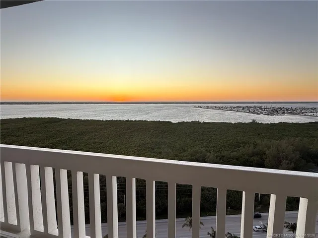 $5,500 | 9960 South Ocean Drive, Unit PH 4, Jensen Beach, FL 34957