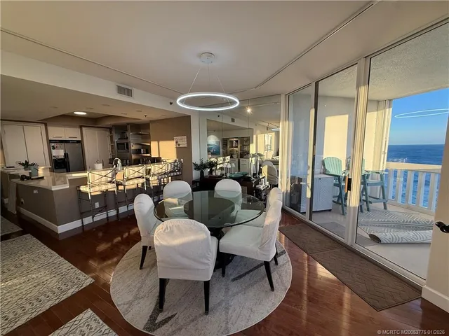 $5,500 | 9960 South Ocean Drive, Unit PH 4, Jensen Beach, FL 34957