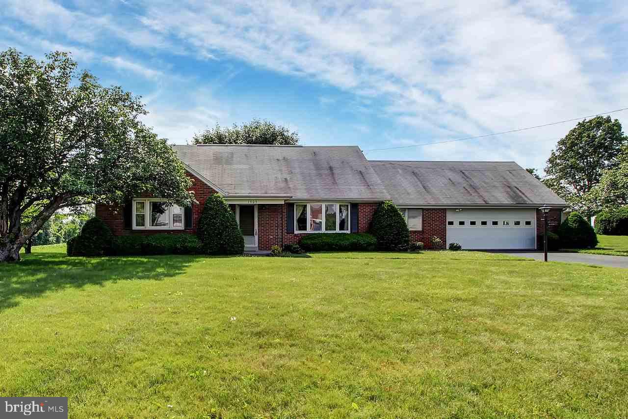 1305 Grandview Road Hanover, PA 17331 - Photo 1 of 25 Gallery Image 1