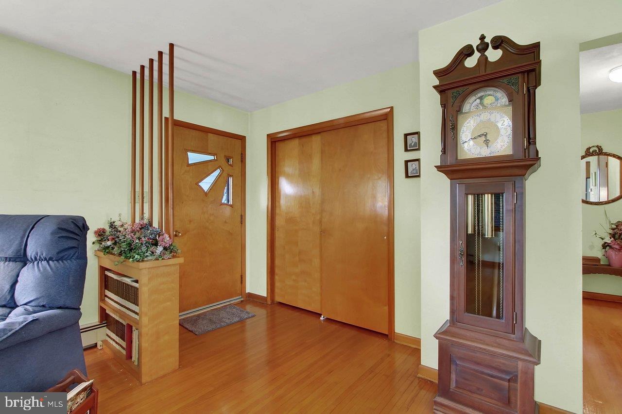 1305 Grandview Road Hanover, PA 17331 - Photo 3 of 25 Gallery Image 3