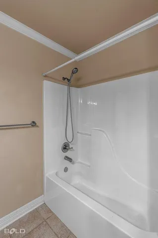 $1,900 | 6012 Whitney Drive, Bossier City, LA 71111