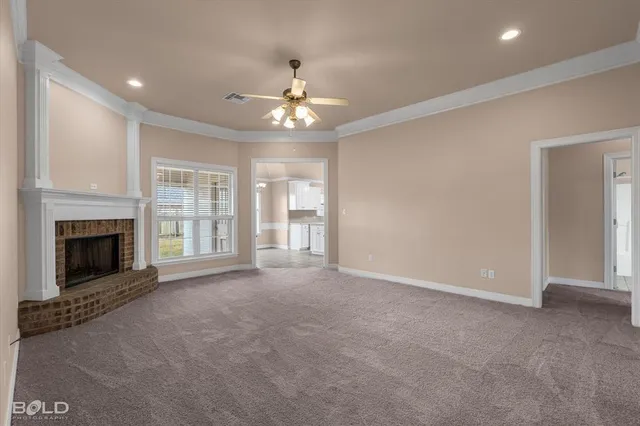 $1,900 | 6012 Whitney Drive, Bossier City, LA 71111