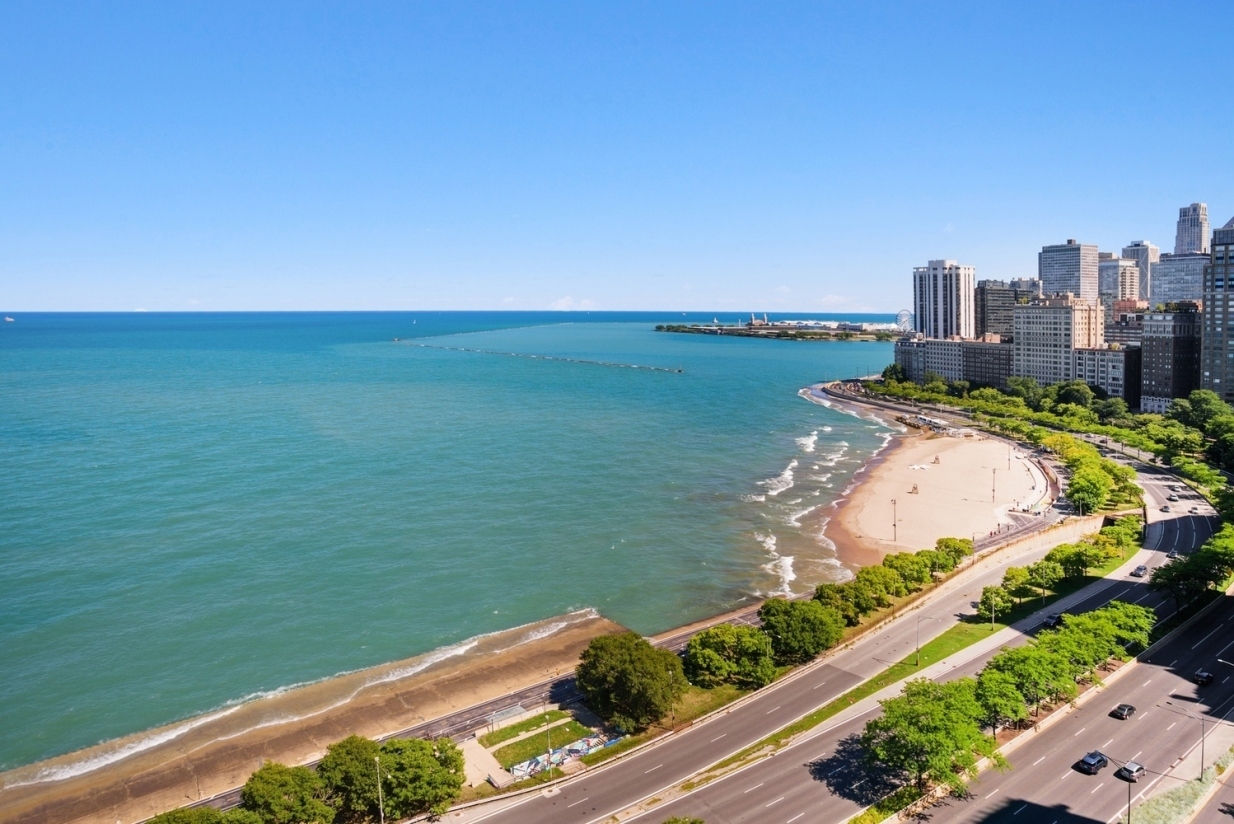 1212 North Lake Shore Drive, Unit 34CN Chicago, IL 60610 - Photo 4 of 6 a view of a lake with a city