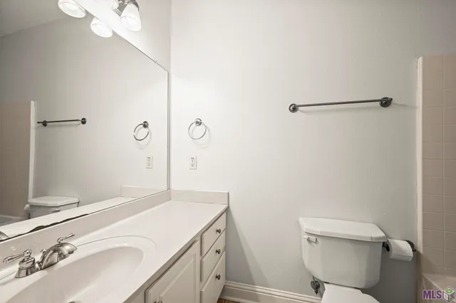 $216,000 | 2956 Magazine Drive, Baton Rouge, LA 70816