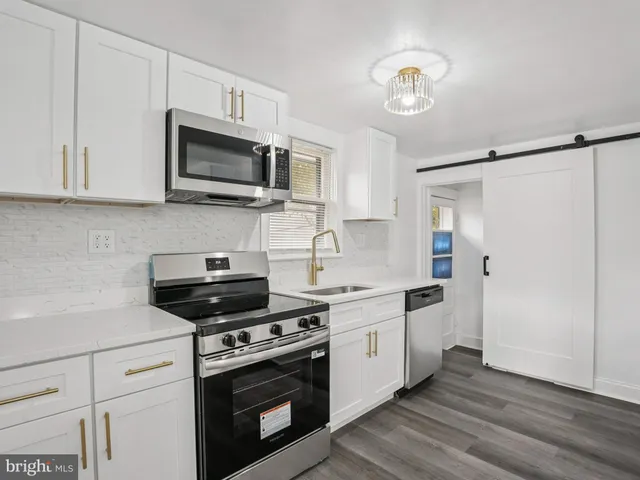 $250,000 | 1001 Sunset Street, Marcus Hook, PA 19061