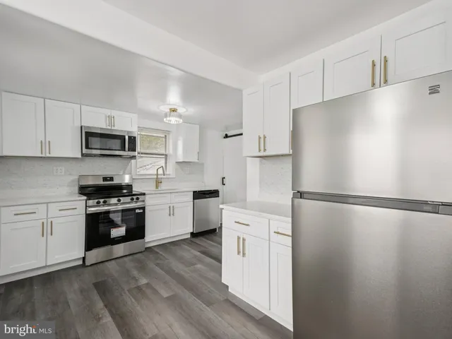 $250,000 | 1001 Sunset Street, Marcus Hook, PA 19061