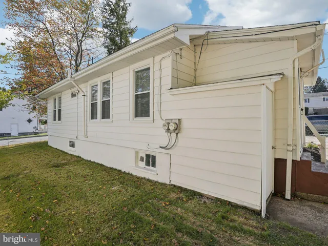 $250,000 | 1001 Sunset Street, Marcus Hook, PA 19061