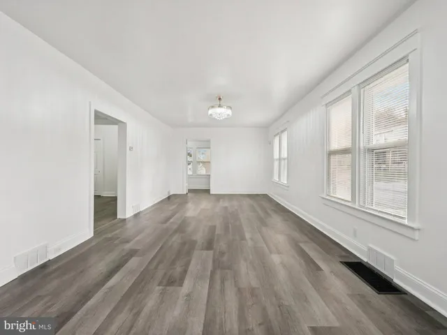 $250,000 | 1001 Sunset Street, Marcus Hook, PA 19061