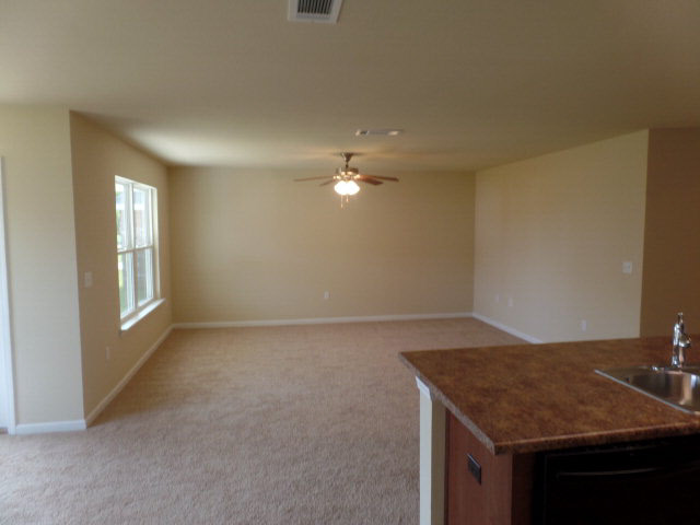 972 Summerton Drive Foley, AL 36535 - Photo 6 of 6 Living area