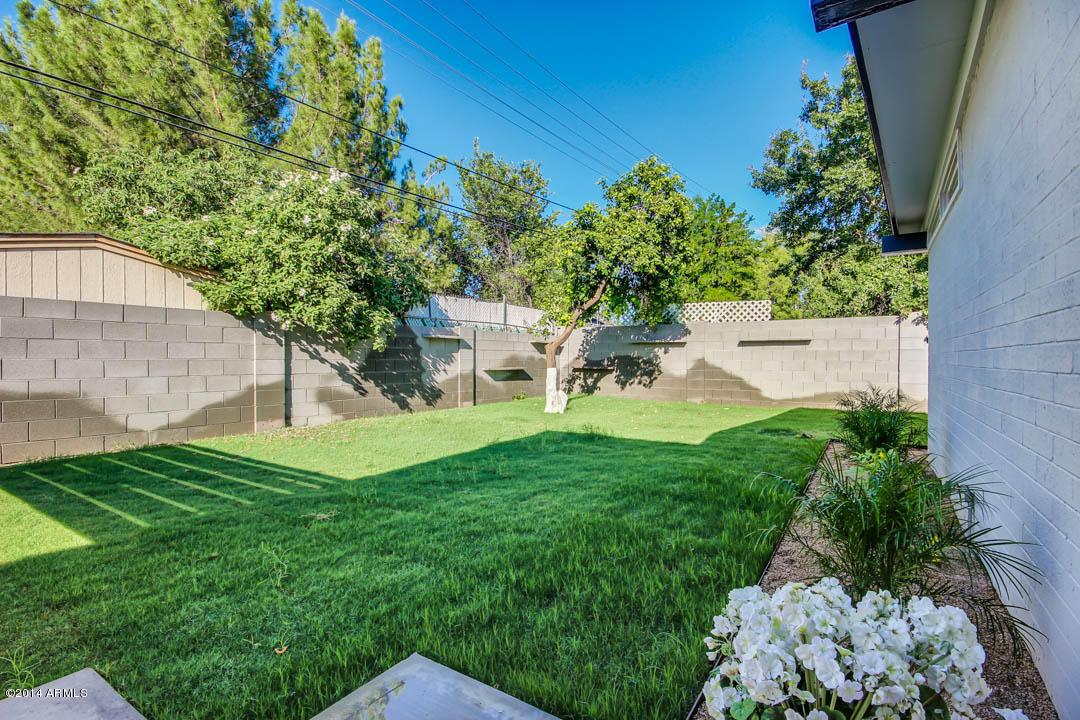 3402 East Sells Drive Phoenix, AZ 85018 - Photo 52 of 52 Sells-50