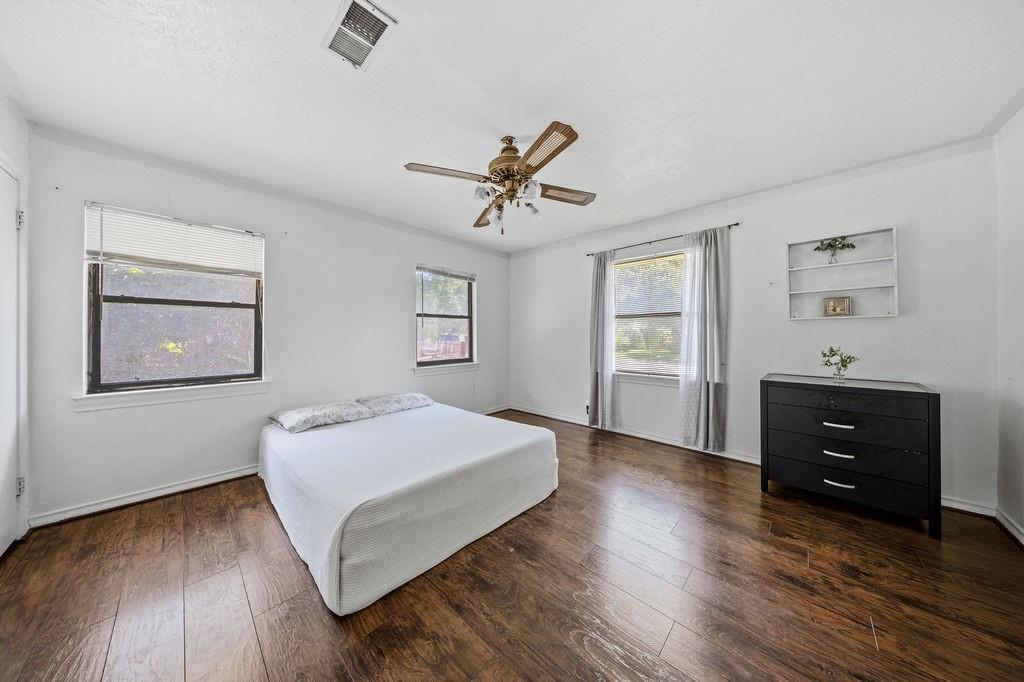 1403 Segundo Drive Irving, TX 75060 - Photo 12 of 23