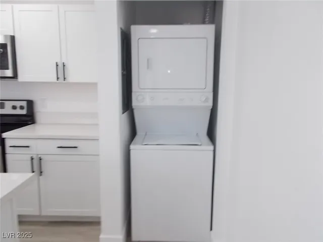 $1,250 | 532 North 9th Street, Unit C, Las Vegas, NV 89101