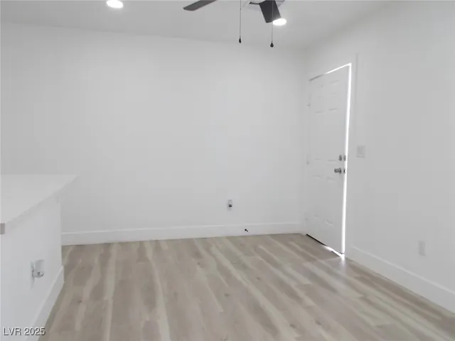 $1,250 | 532 North 9th Street, Unit C, Las Vegas, NV 89101