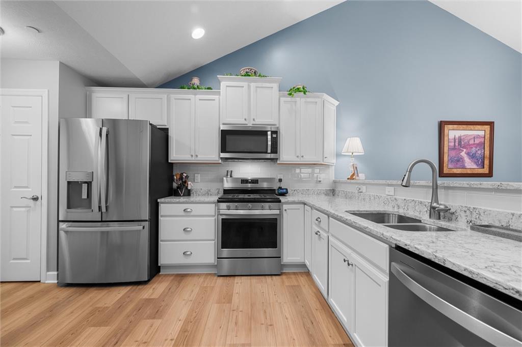 1071 Sandy Ridge Drive Sarver, PA 16055 - Photo 6 of 50 Gallery Image 6
