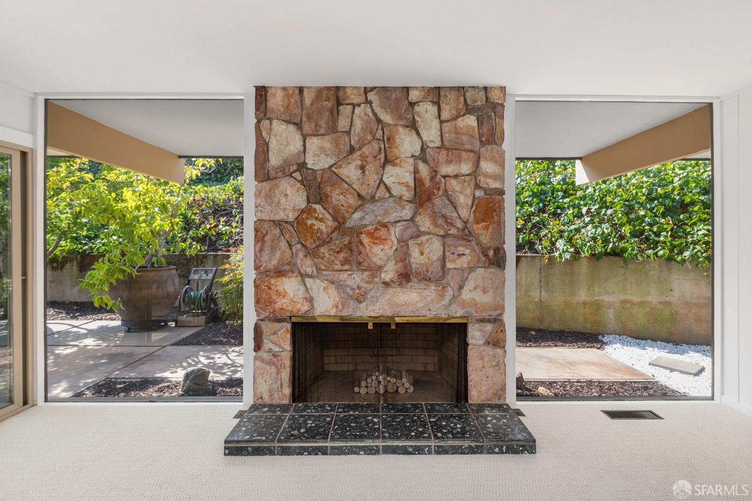 406 Middle Road Belmont, CA 94002 - Photo 4 of 67