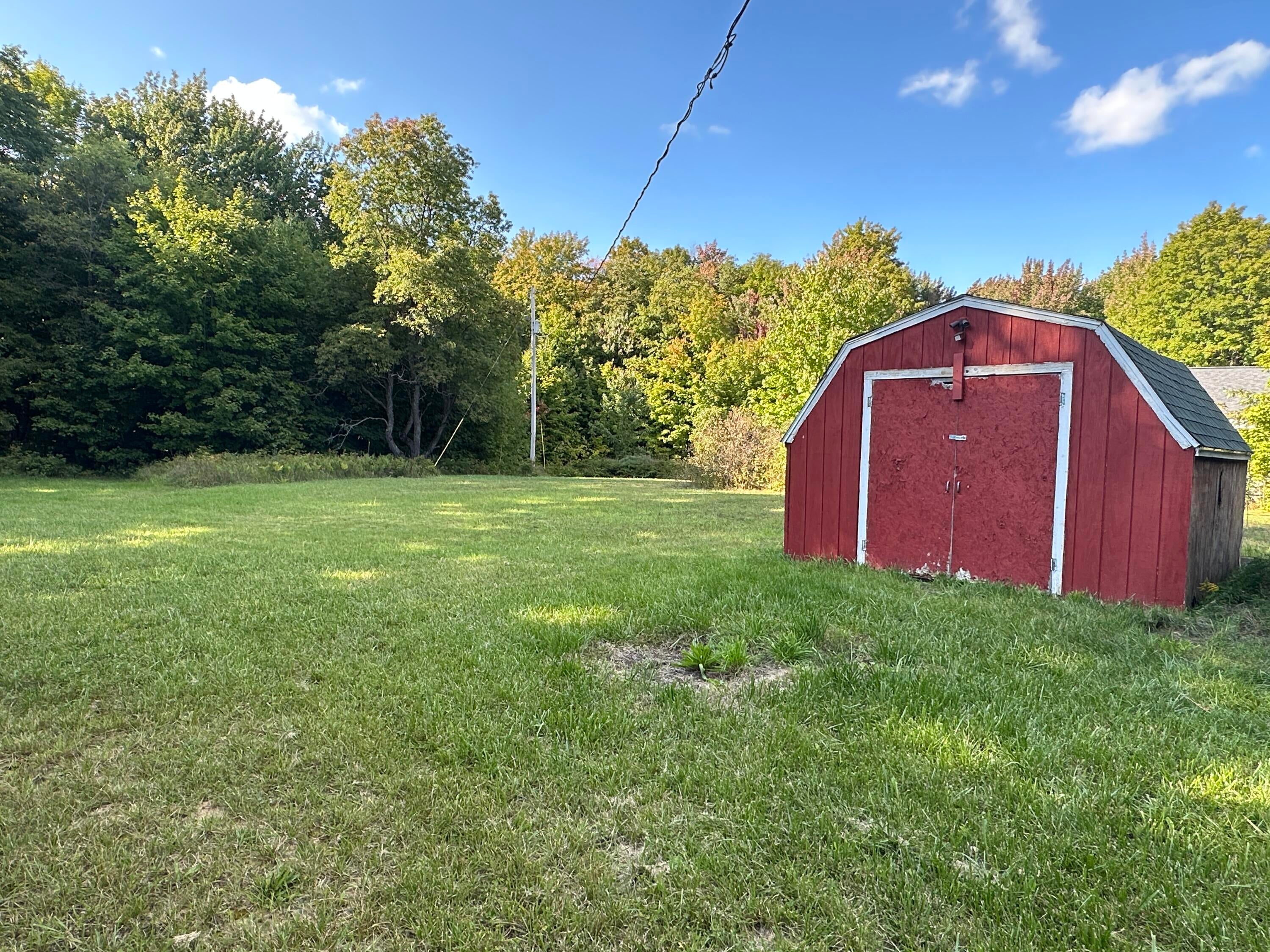 526 Burdo Road Gaylord, MI 49735 - Photo 4 of 22 Gallery Image 4