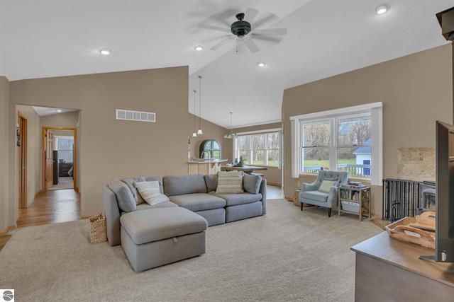 8965 South 35 Road Cadillac, MI 49601 - Photo 11 of 49 11