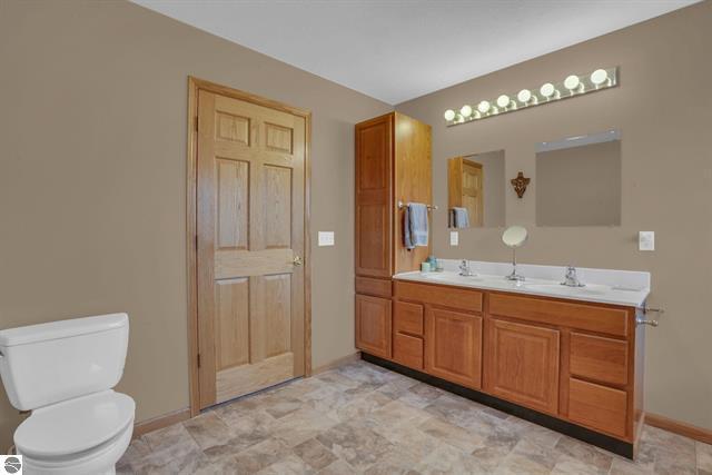 8965 South 35 Road Cadillac, MI 49601 - Photo 24 of 49 24