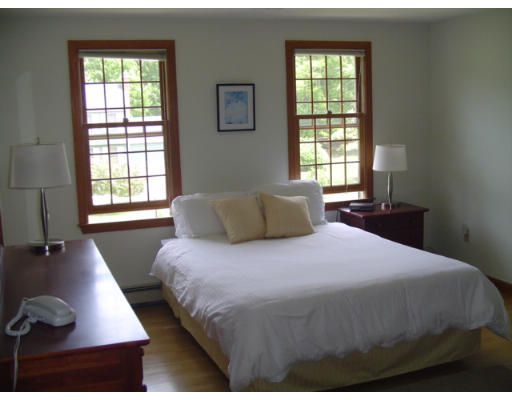 62 Westcott Road Hopedale, MA 01747 - Photo 13 of 20 Gallery Image 13