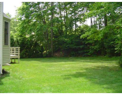 62 Westcott Road Hopedale, MA 01747 - Photo 3 of 20 Gallery Image 3