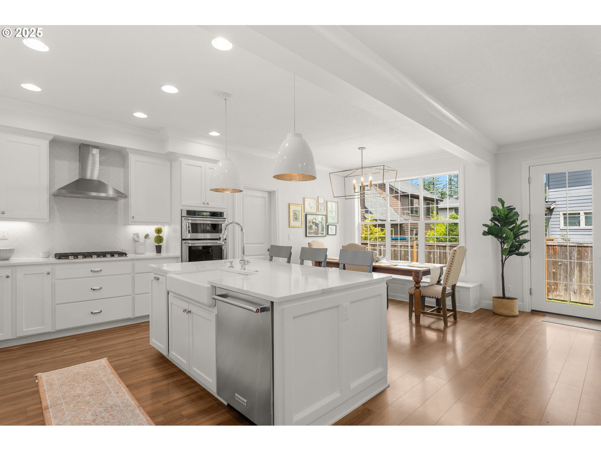 11675 Northwest West Road Portland, OR 97229 - Photo 10 of 39 Gallery Image 10
