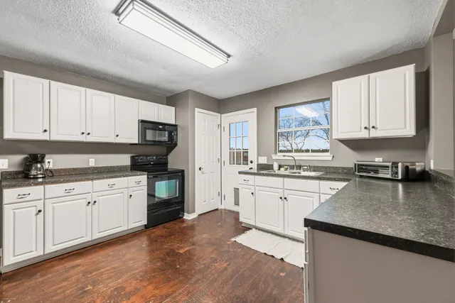 $275,000 | 4398 Cooper Lane, Holt, FL 32564