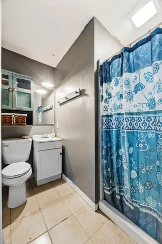 $275,000 | 4398 Cooper Lane, Holt, FL 32564