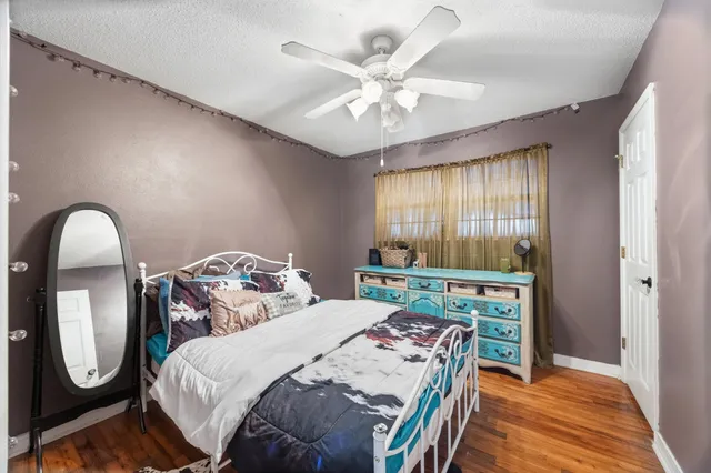 $275,000 | 4398 Cooper Lane, Holt, FL 32564