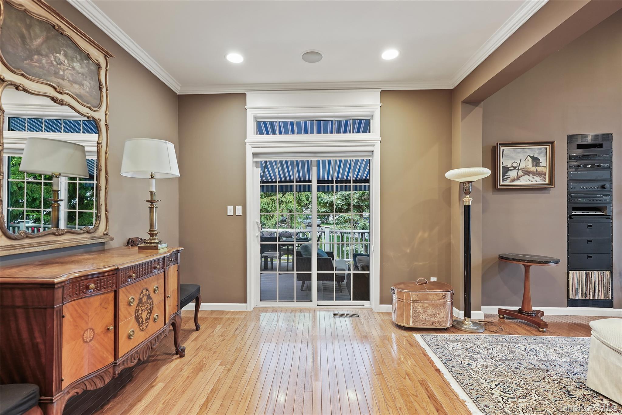 2 Heirloom Court Rye Brook, NY 10573 - Photo 7 of 37 Door to Deck