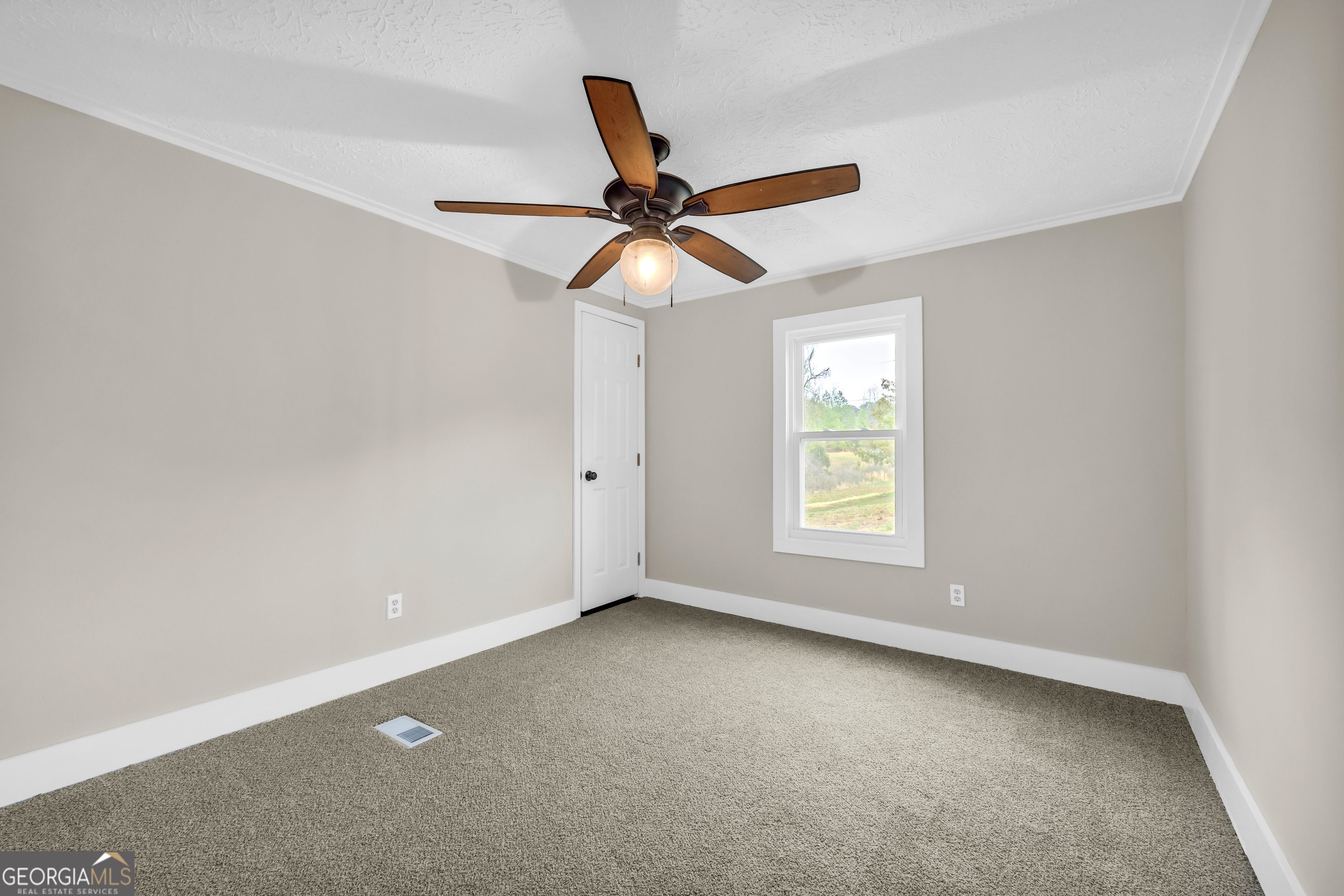 5620 Mize Road Toccoa, GA 30577 - Photo 13 of 37 a view of room with window and ceiling fan